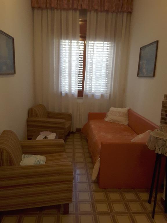 شقة سانتا كروتْشّي كاميرينا  في La Casa Di Salvi المظهر الخارجي الصورة